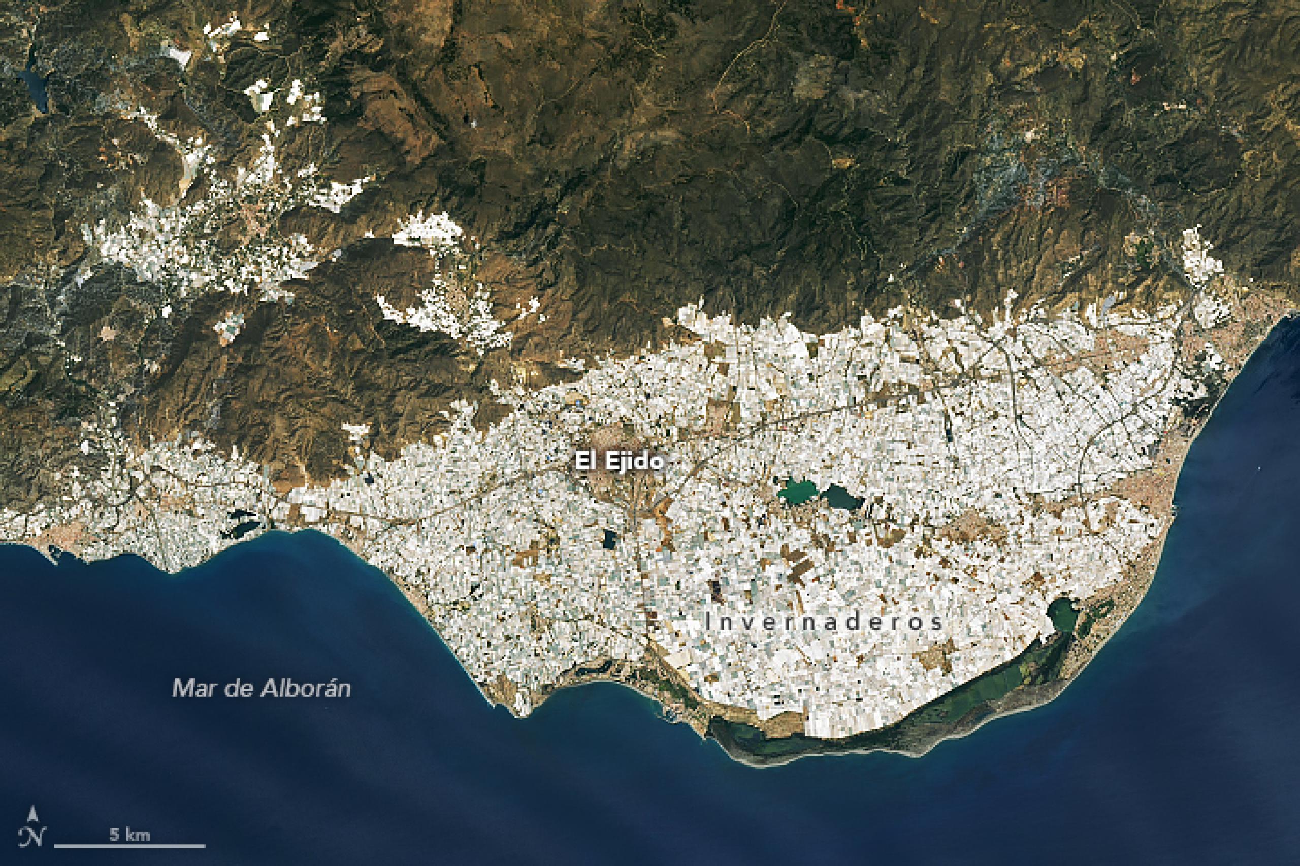 View from space of the Spanish poniente. Source: NASA OLI-2.